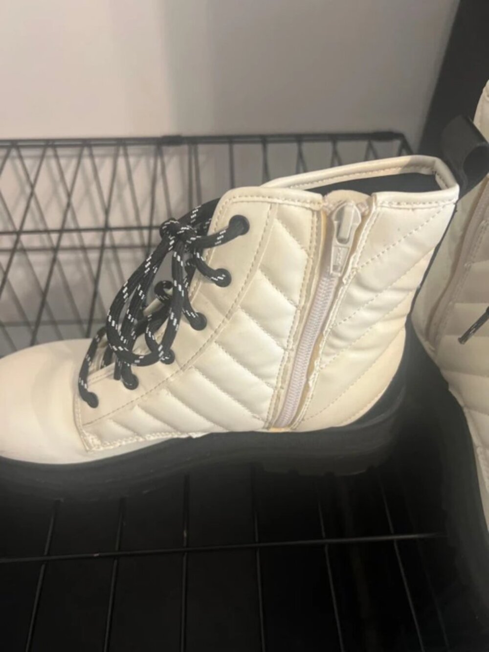 Boots - Picture 3 of 5